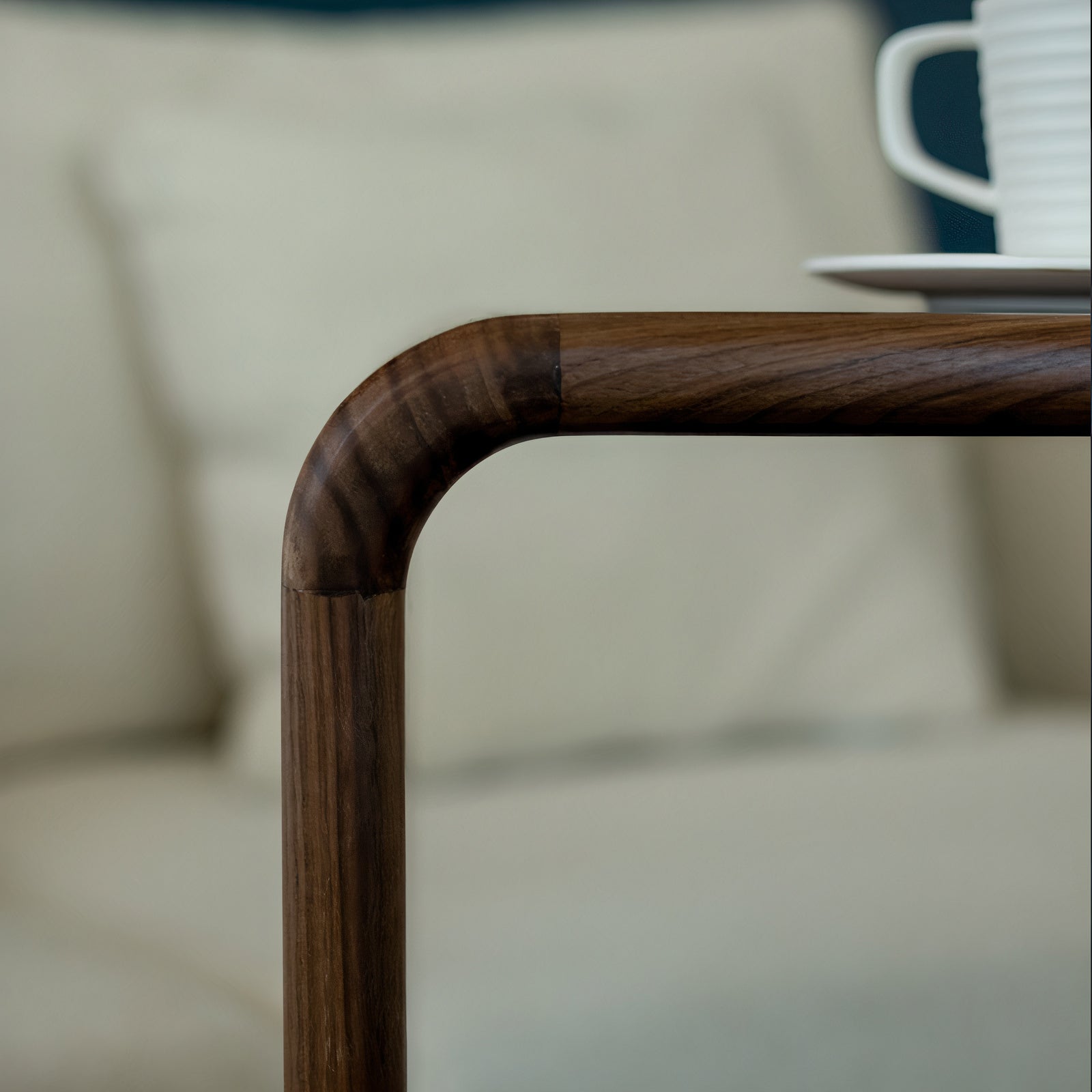 Cervino end Table