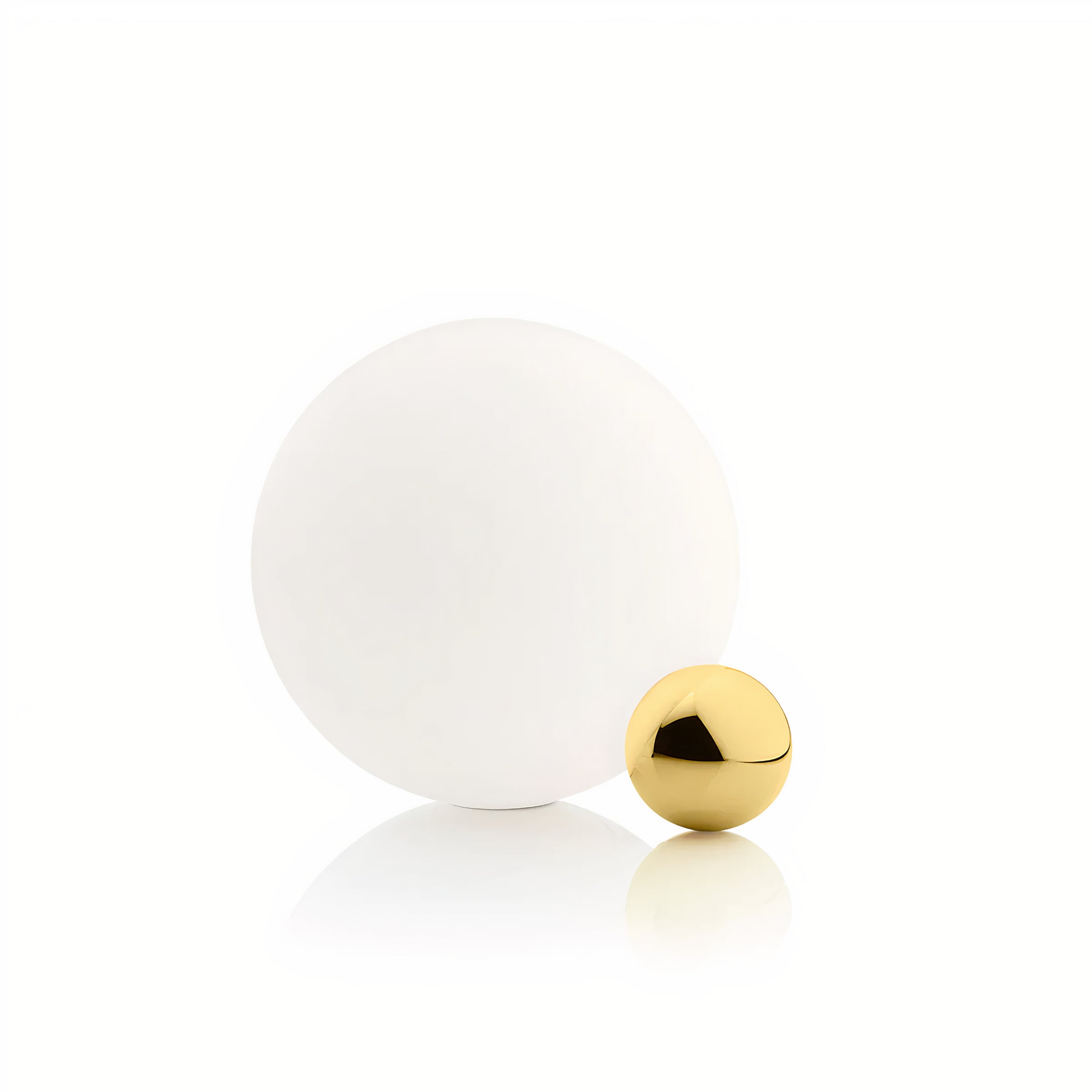 Capri Sphere Lamp