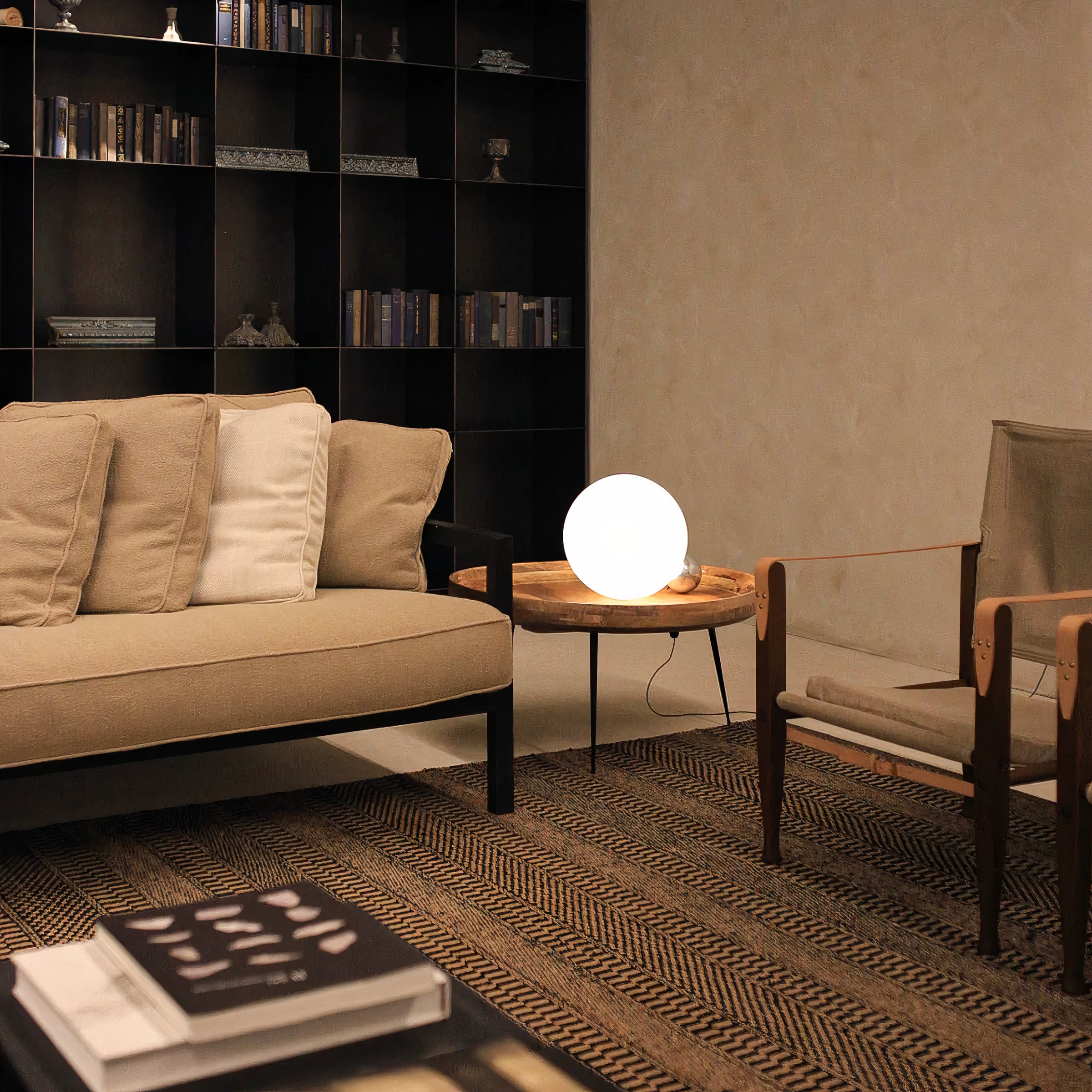 Capri Sphere Lamp